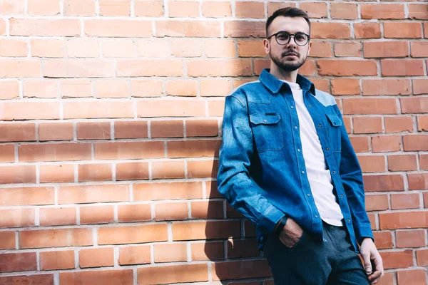 Half Length Portrait Handsome Bearded Hipster Guy Eyewear Trendy Denim — Stock Photo, Image