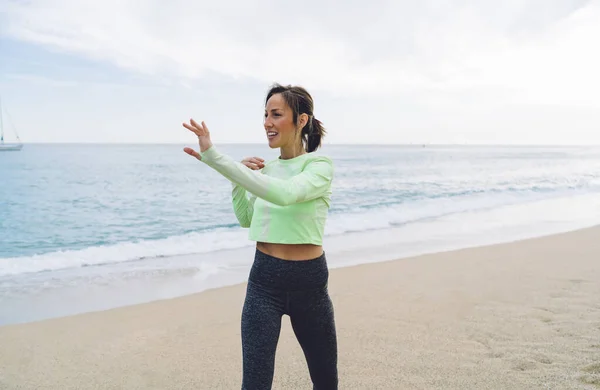 Happy Caucasian Female Runner Warm Arms Muscles Seashore Cardio Training — Stock Photo, Image