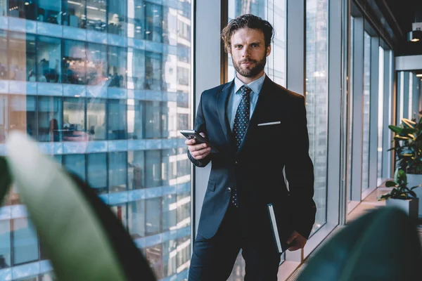 Confident Male Executive Manager Formal Suit Standing Window Glass Building — Stock Photo, Image