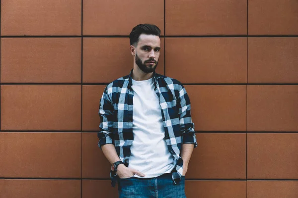 Handsome Young Bearded Male Wearing Casual Clothes Standing Back Street — Stock Photo, Image