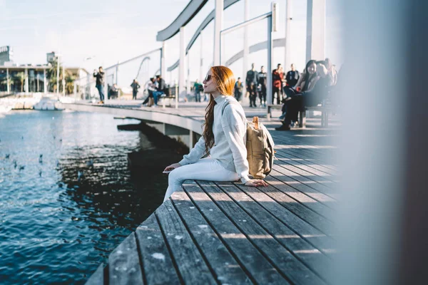 Side View Female Hipster Tourist Enjoying Free Day Promenade Quay — Stockfoto