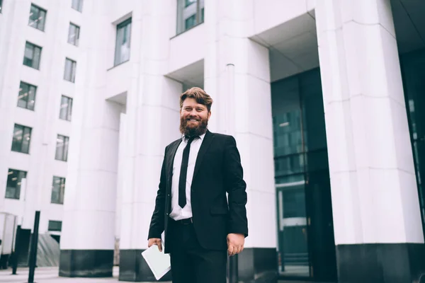 Smiling Bearded Male Manager Brown Hair Black Suit Tie Standing — Stock Photo, Image