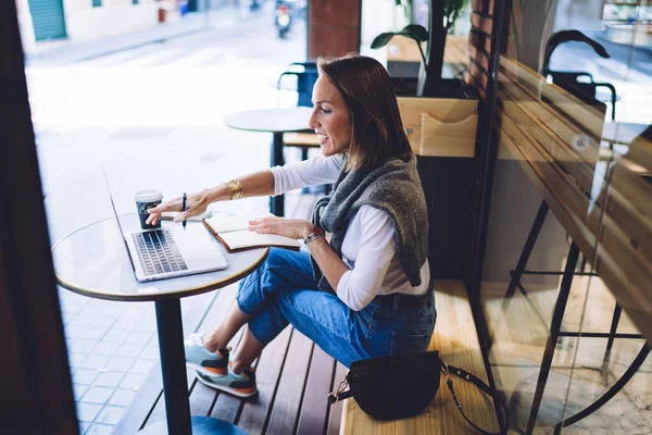 Cheerful Caucasian Businesswoman Sitting Cafe Terrace Typing Modern Laptop Computer — Photo