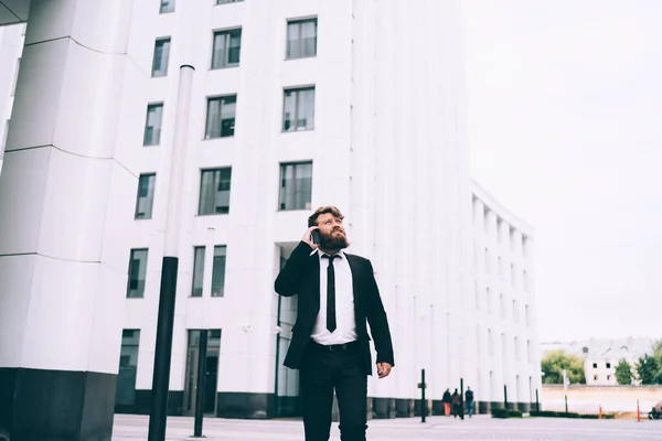 Serious Bearded Male Brown Hair Black Suit Having Conversation Mobile — Stock Photo, Image