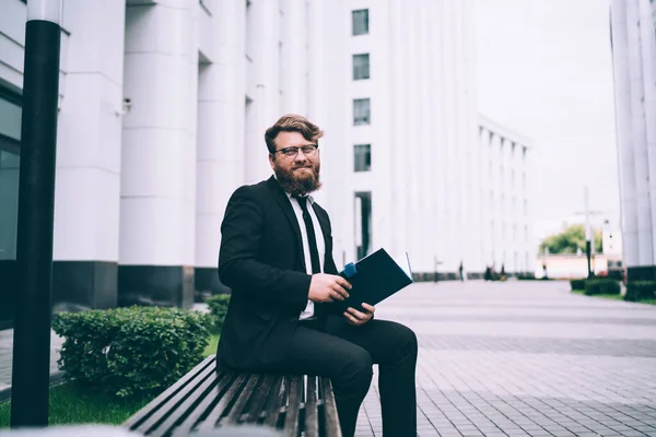 Serious Respectable Businessman Elegant Suit Glasses Sitting Wooden Bench Wide — Stock Photo, Image