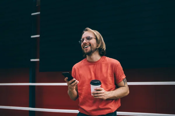 Happy Laughing Bearded Modern Male Long Hair Red Shirt Watching — Stok Foto