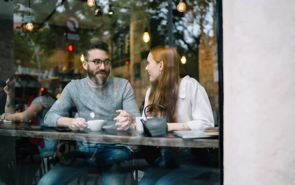 Cheerful Young Guy Lady Sitting Together Looking Each Other While — Stock Photo, Image