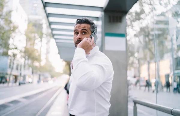 Caucasian Middle Aged Businessman Using Cellphone Device Calling Office Partner — Stock Photo, Image