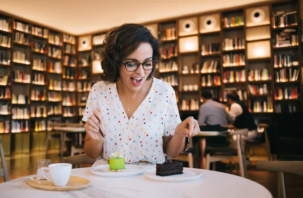 Young Happy Female Open Mouth Spoons Resting Table Tasty Mousse — Stock Photo, Image