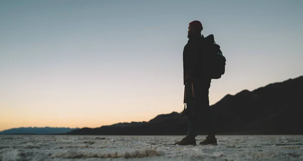 Side View Full Body Male Tourist Backpack Outerwear Looking Sunset — Stock Photo, Image