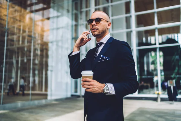 Serious Smart Businessman Elegant Suit Sunglasses Coffee Talking Mobile Phone — Stock Photo, Image