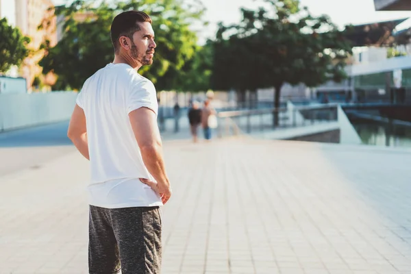 Rear View Handsome Bearded Hipster Guy Sportswear Standing Street Preparing — Stock Photo, Image