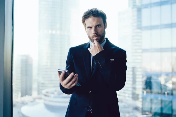 Serious Caucasian Bearded Male Manager Suit Puzzled New App Banking — Stock Photo, Image