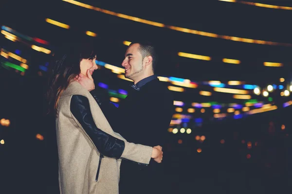 Romantic couple looking to each other — Stock Photo, Image