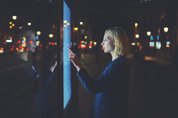 female using tourist self service