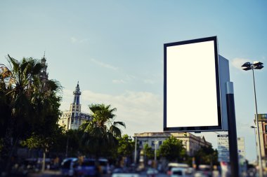 Bulanık kopya alanı ile boş billboard