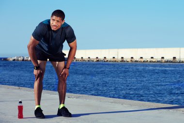 runner took a break after hard workout