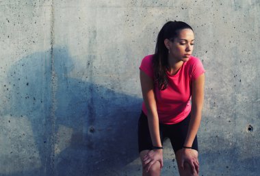 Genç sporcumuz eğitimden sonra dinlenme