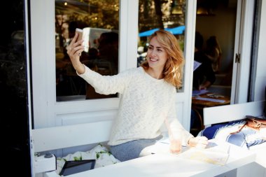 güzel kadın portresi yapma