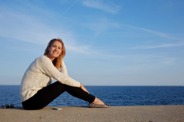 woman traveler enjoying sunlight