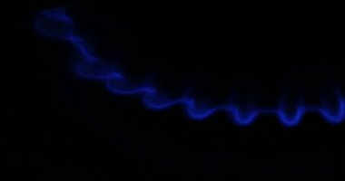 Yanan gaz bir mutfak gaz sobası 4 k