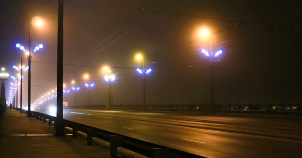 Stone Vansu bridge across Daugava river in Riga, Latvia — Stock Video