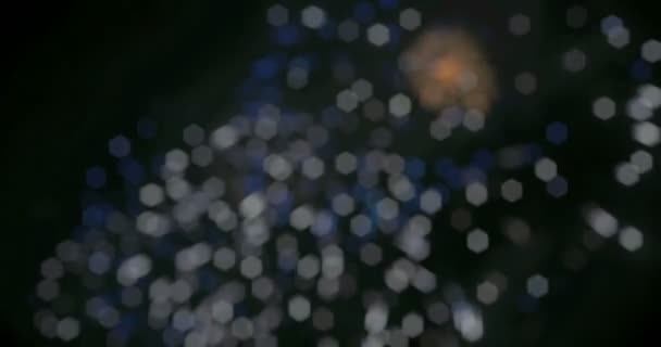 lumières de fées floues de fond de feux d'artifice .