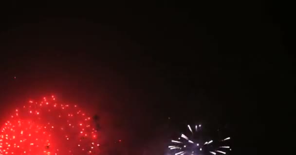 Luces borrosas de hadas de los fuegos artificiales de fondo . — Vídeos de Stock
