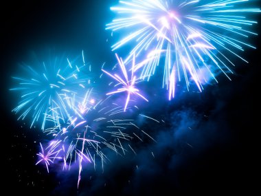 Fireworks uygulamasında yeni yıl arifesinde herhangi bir Avrupa kenti