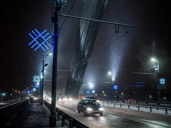 Stormy snowy weather on bridge — Stock Photo, Image