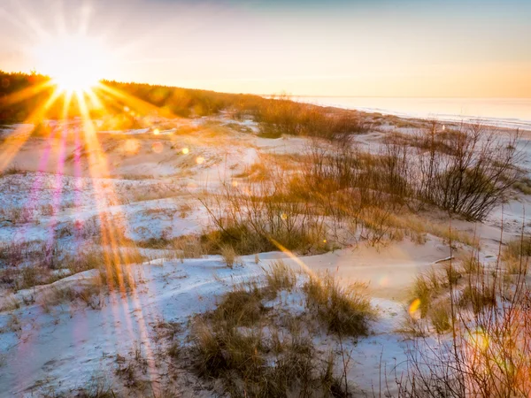 Zimní den v Baltském moři Beach. — Stock fotografie