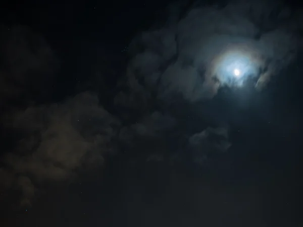 Noche astuta con estrellas y luna —  Fotos de Stock