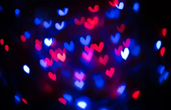 Na zeleném pozadí bokeh, den svatého Valentýna — Stock fotografie