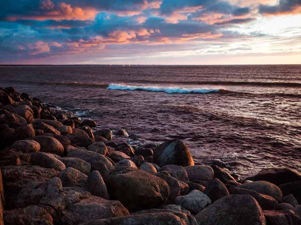 Sunset on the coast of Riga Gulf — Stock Photo, Image