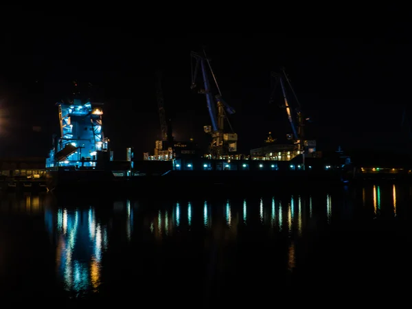 NIght view of big ship — Stock Photo, Image