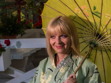 kimono güzel kadın