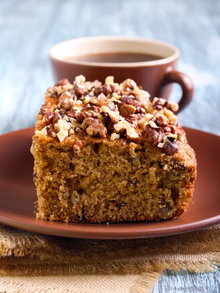 Greek walnut spice cake — Stock Photo, Image