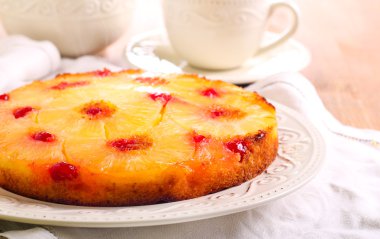 pasta aşağı ters ananas