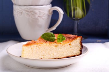 Tarçın cheesecake dilim 