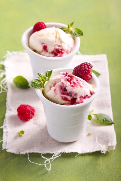 Raspberry ijs — Stockfoto