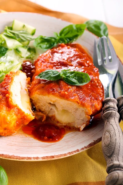 Mozzarella stuffed chicken breast — Stock Photo, Image