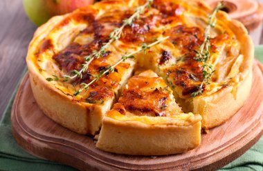 Brie ve apple kremalı tart 