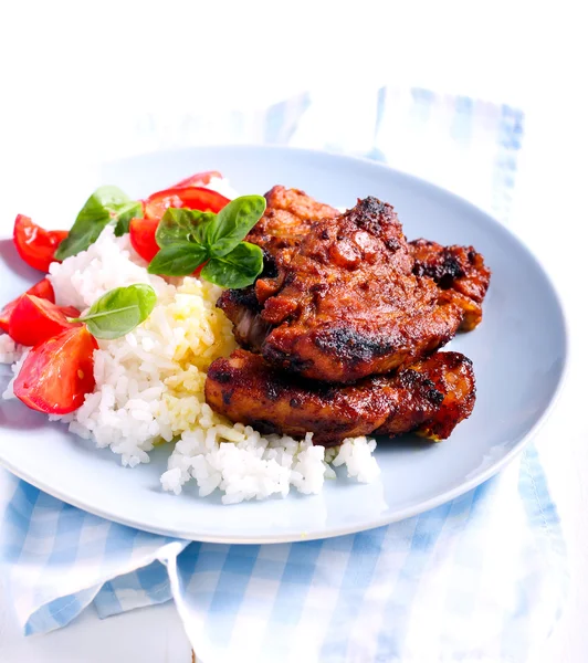 Honey and mustard pork ribs and rice — Stock Photo, Image