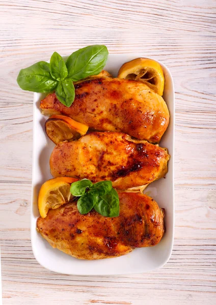 Roast Lemon Chicken Breasts Plate — Stock Photo, Image