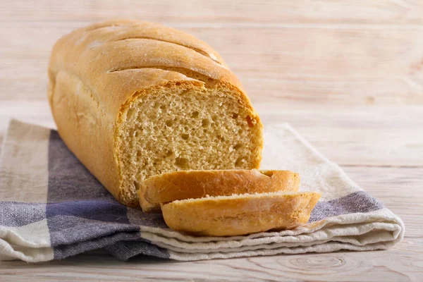 Домашний Свежеиспеченный Хлеб — стоковое фото