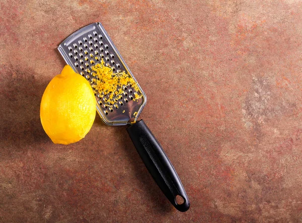 Scorza Limone Grattugiata Pronta Cuocere — Foto Stock