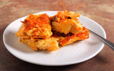 Kıyma ve pirinçle doldurulmuş lahana yaprakları