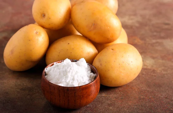 Potatisstärkelse Pulver Skål Med Potatis — Stockfoto