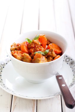 Dana ve havuç güveç 