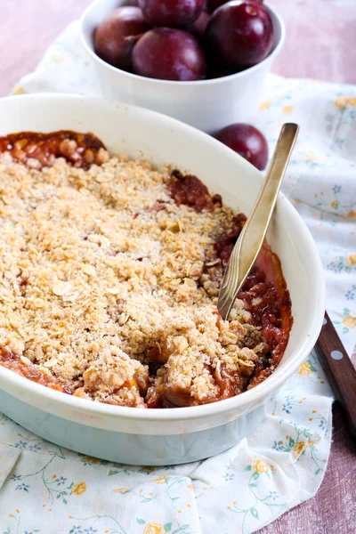 Fruit crumble — Stock Photo, Image